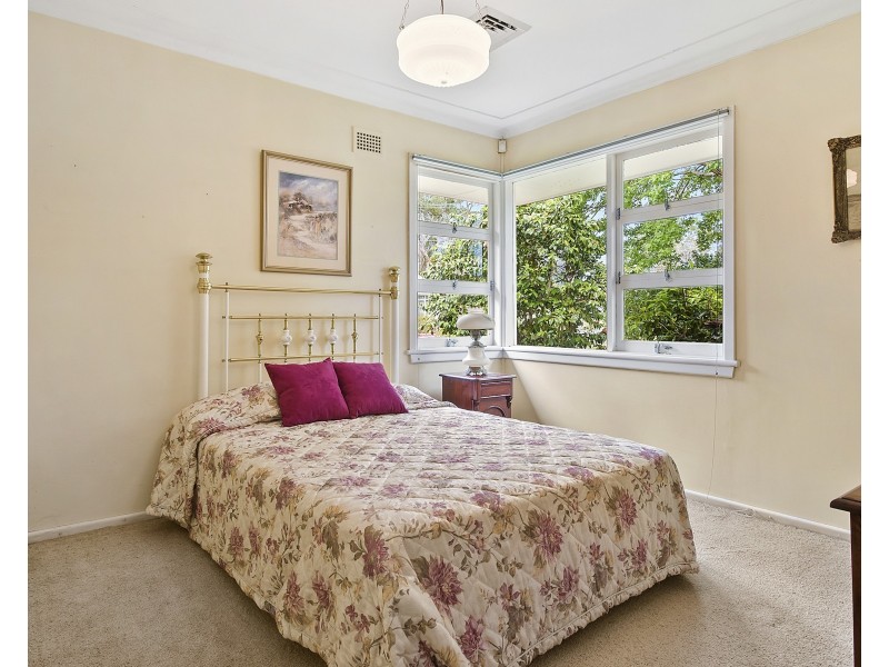 8 New Farm Road, West Pennant Hills NSW 2125