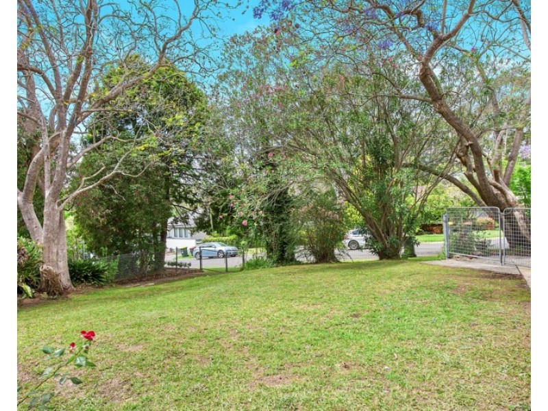 8 New Farm Road, West Pennant Hills NSW 2125