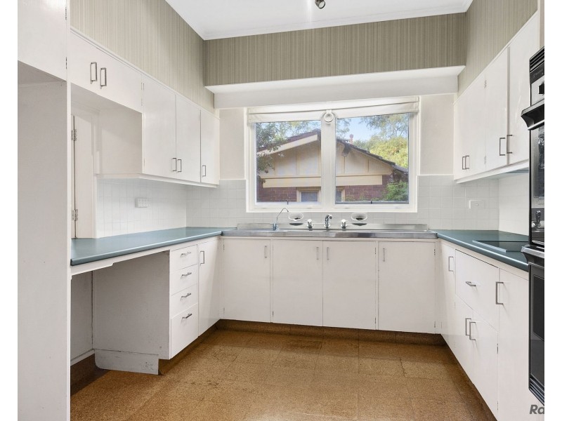 4 Cherry Street, Warrawee NSW 2074