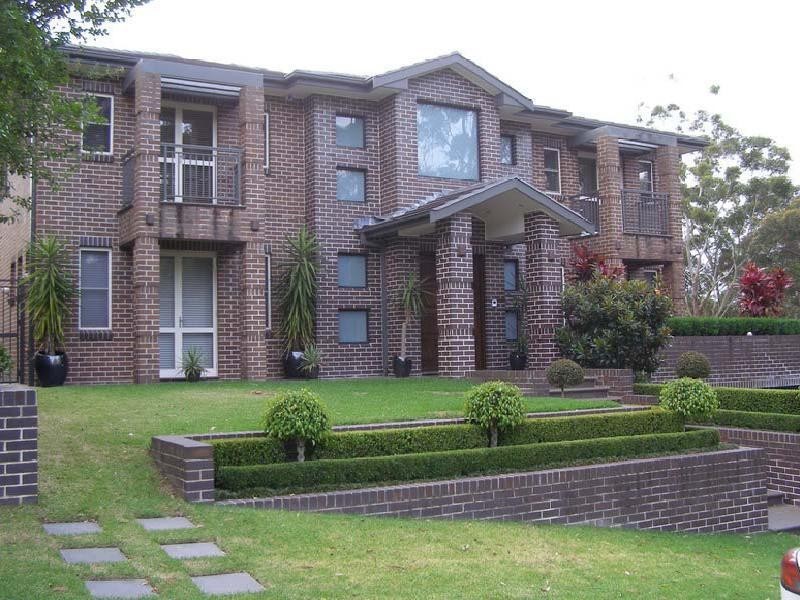 12 Corang Road, Westleigh NSW 2120