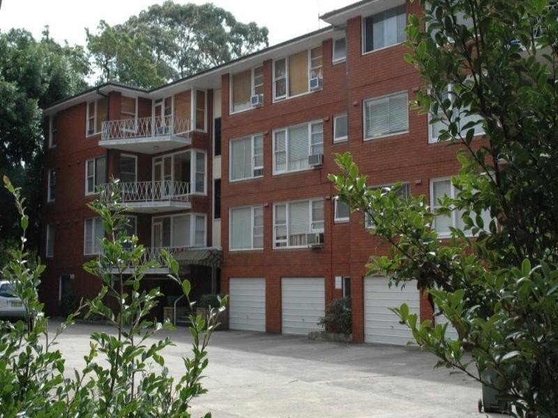 8/15 Pacific Highway, Wahroonga NSW 2076