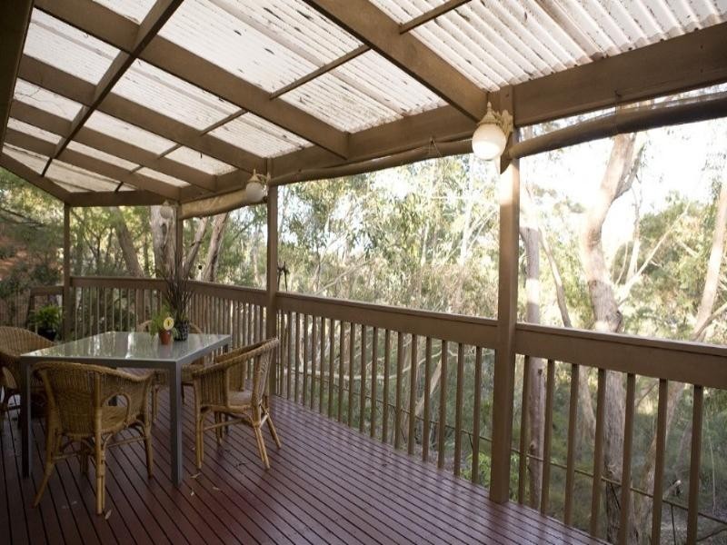 99 Oxley Drive, Mount Colah NSW 2079