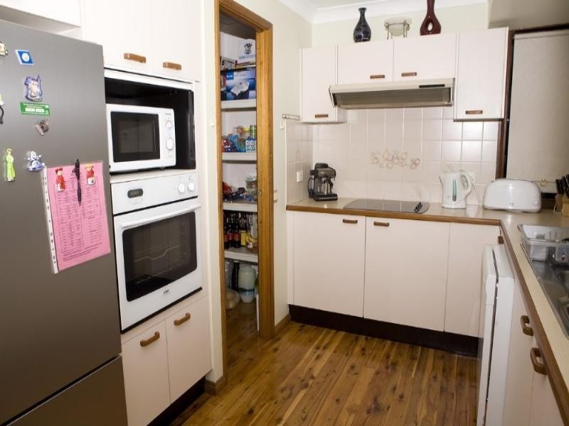 99 Oxley Drive, Mount Colah NSW 2079