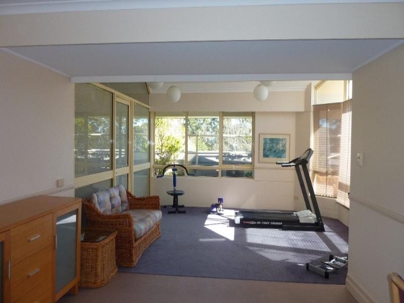 12/1 Woolcott Avenue, Wahroonga NSW 2076