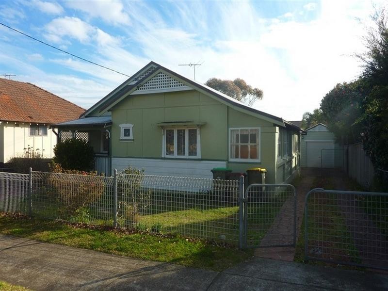 23 Palmerston Road, Waitara NSW 2077