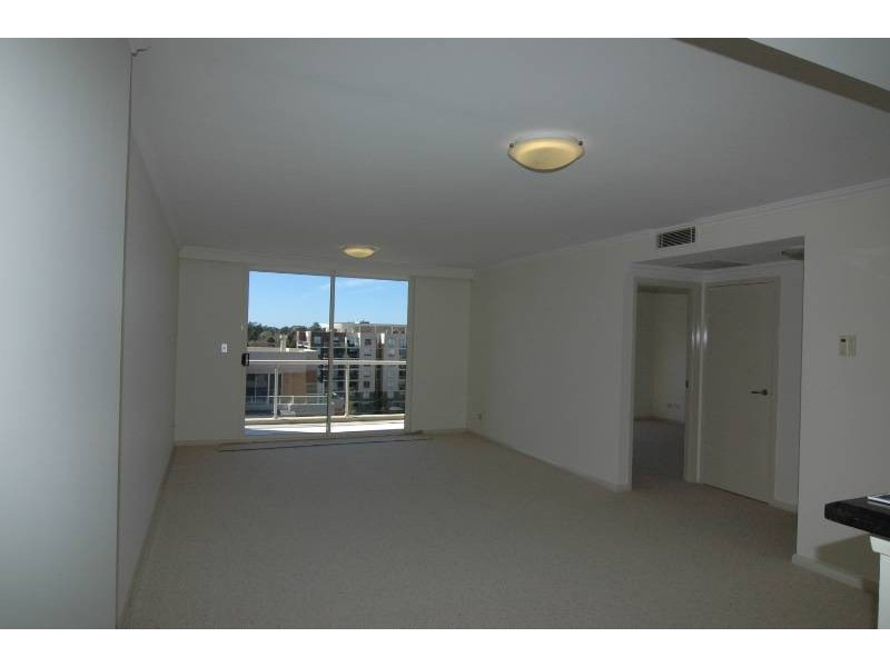 111/14-18 Thomas Street, Waitara NSW 2077