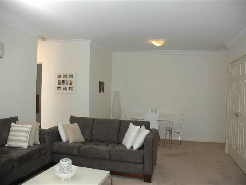 2/29-31 Romsey Street, Waitara NSW 2077