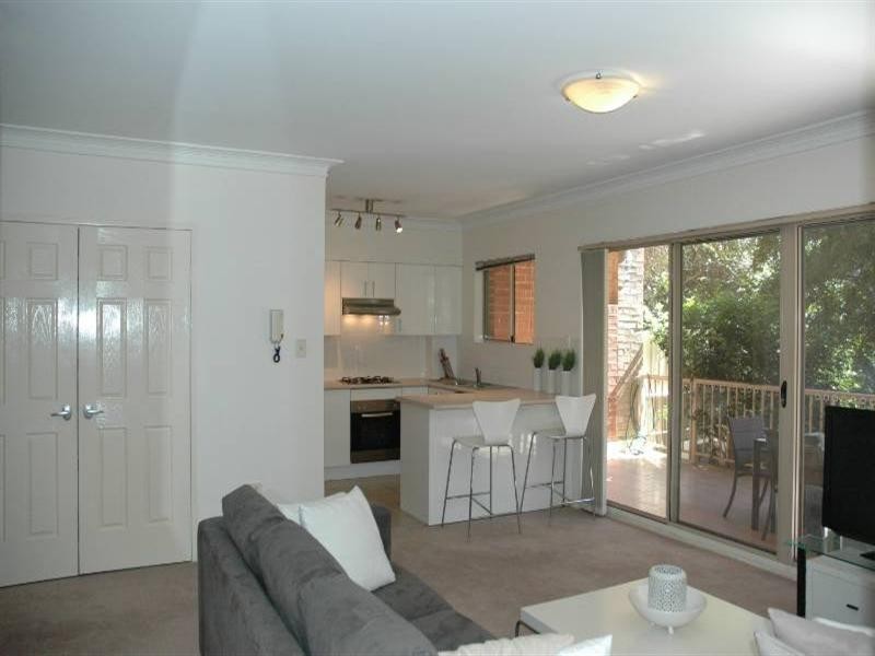 2/29-31 Romsey Street, Waitara NSW 2077