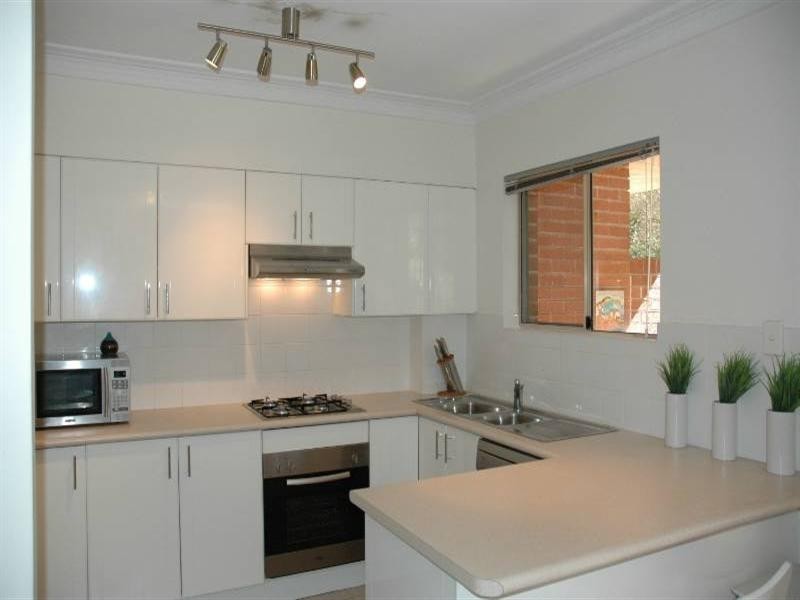 2/29-31 Romsey Street, Waitara NSW 2077