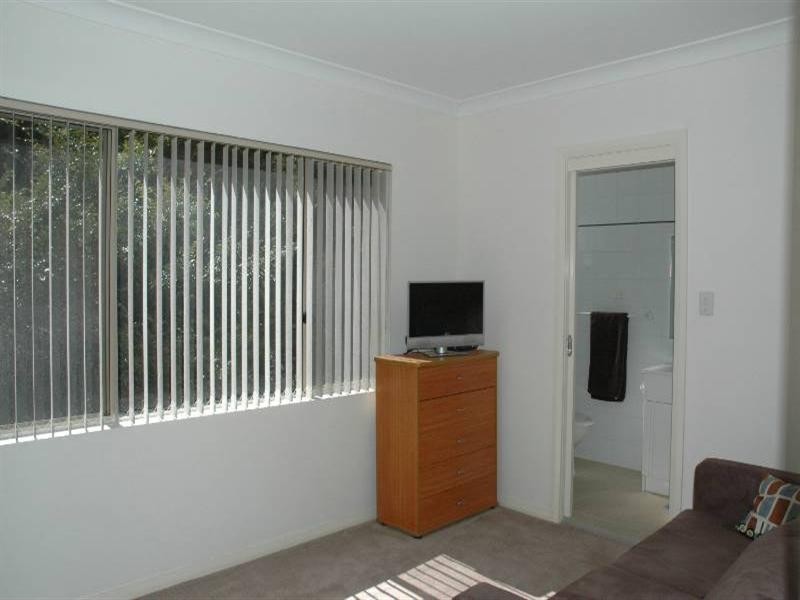 2/29-31 Romsey Street, Waitara NSW 2077