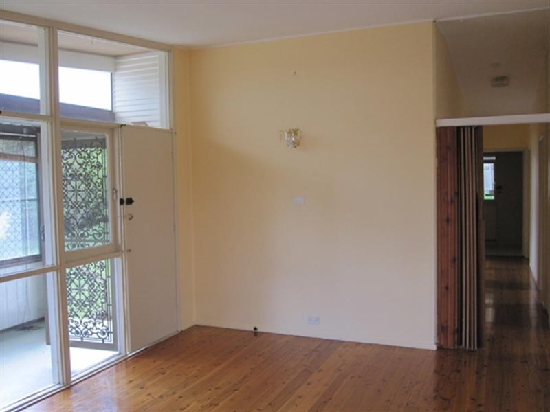 26 Bimbil Avenue, Mount Colah NSW 2079