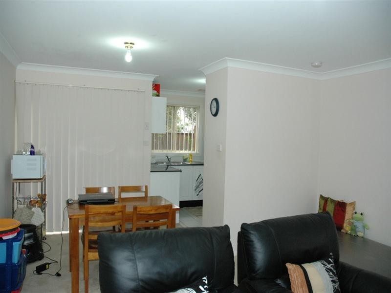 TH: 6/11-15 Haldane Street, Asquith NSW 2077