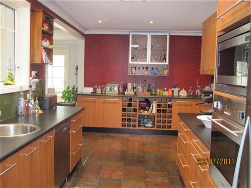 56 Northumberland Avenue, Mount Colah NSW 2079