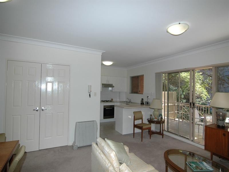 2/29-31 Romsey Street, Waitara NSW 2077