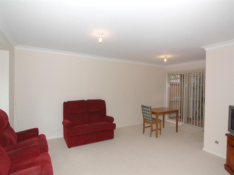 2/11-15 Haldane Street, Asquith NSW 2077