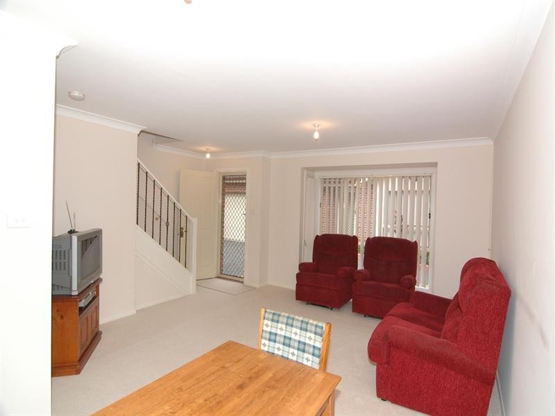 2/11-15 Haldane Street, Asquith NSW 2077