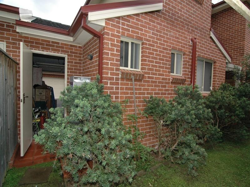 2/11-15 Haldane Street, Asquith NSW 2077