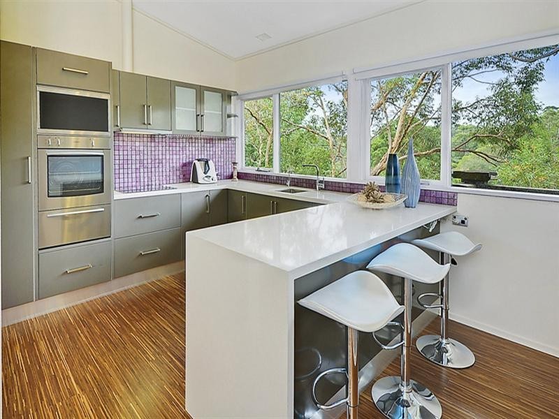 27 Northumberland Avenue, Mount Colah NSW 2079