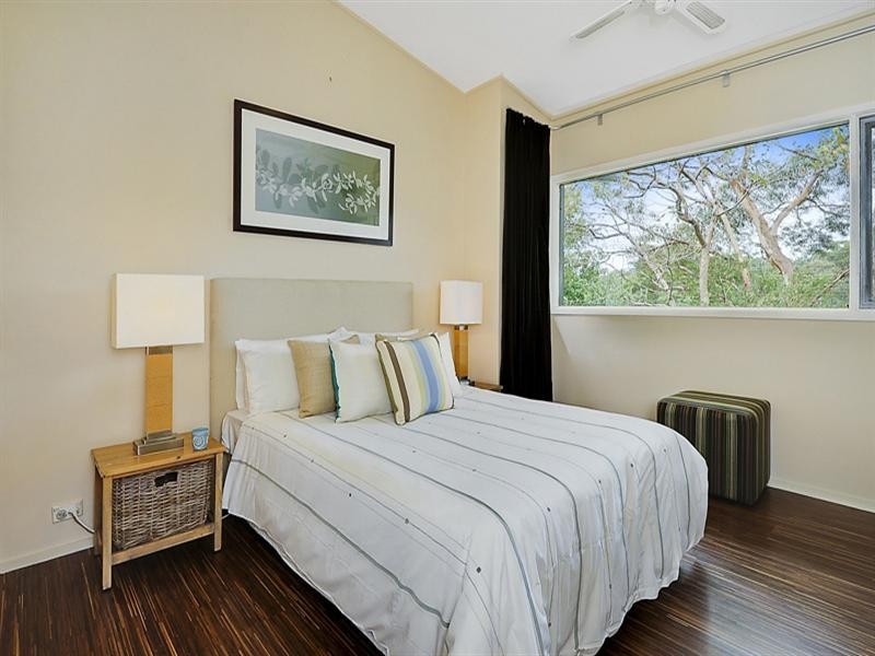 27 Northumberland Avenue, Mount Colah NSW 2079