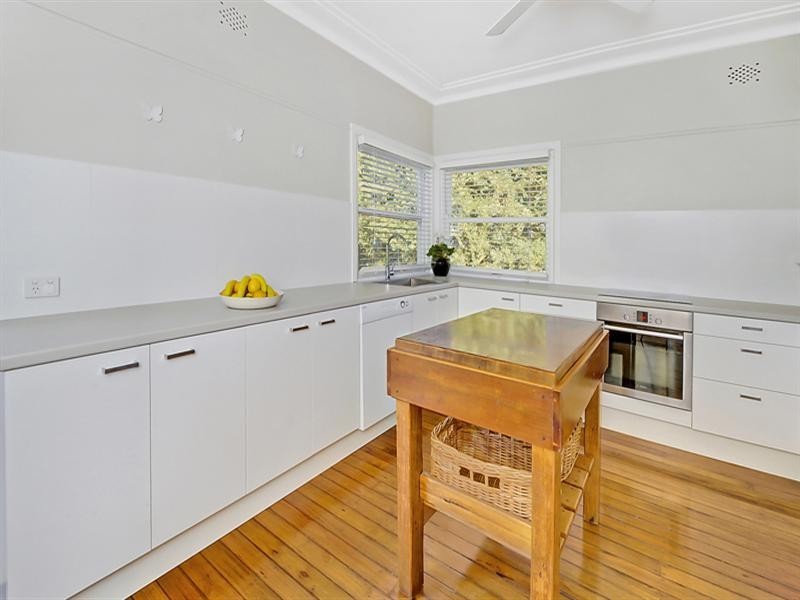 15 Leeming Street, Mount Kuring-gai NSW 2080