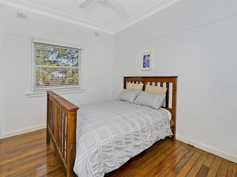 15 Leeming Street, Mount Kuring-gai NSW 2080