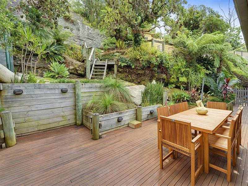 27 Northumberland Avenue, Mount Colah NSW 2079