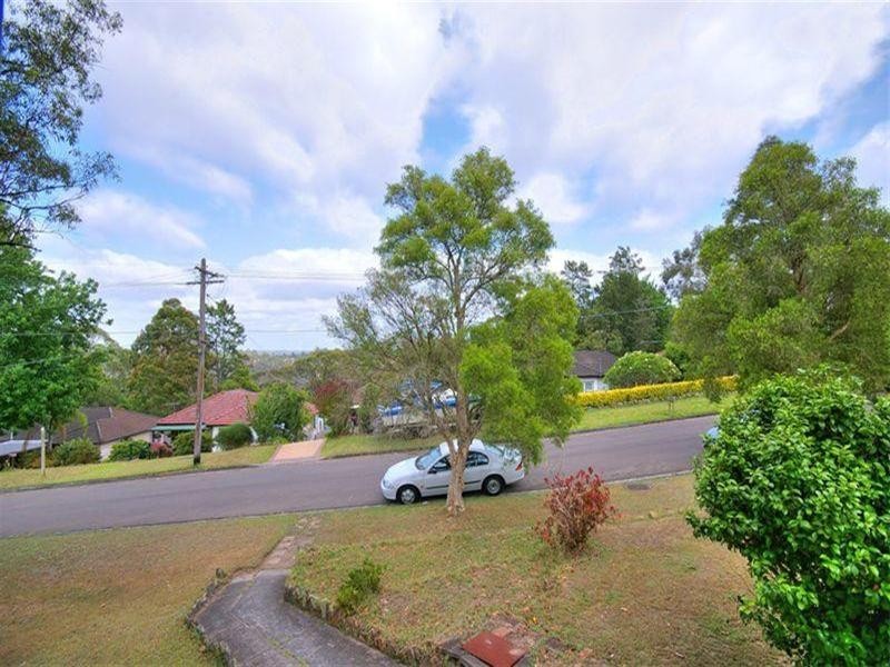 26 Bimbil Avenue, Mount Colah NSW 2079