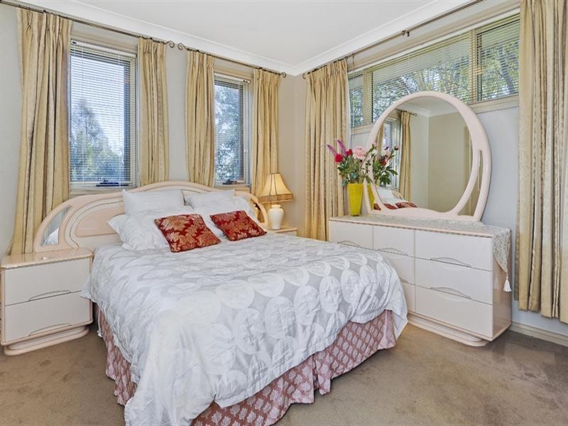 32 Duffy Avenue, Thornleigh NSW 2120