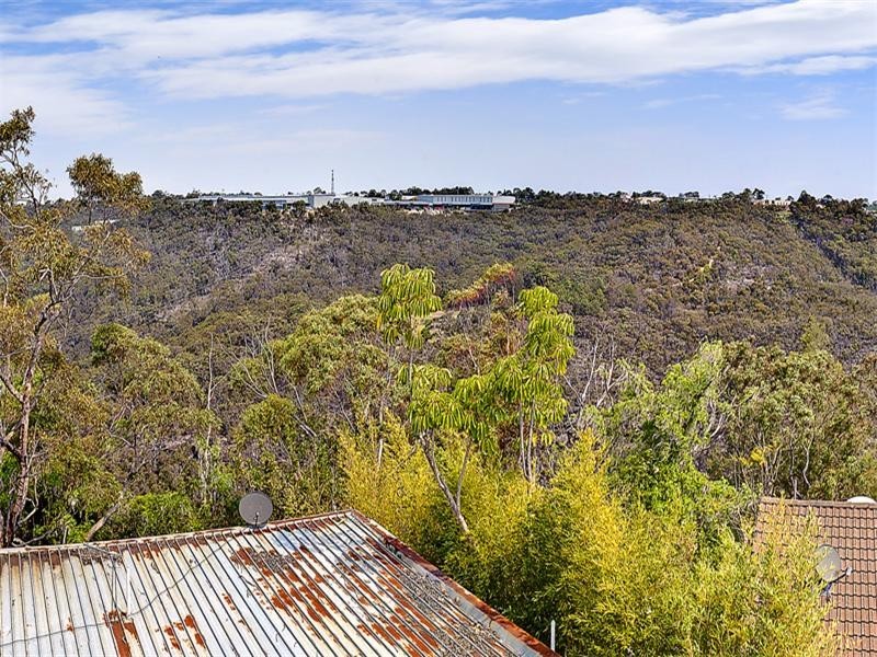 25 Gwandalan Crescent, Berowra NSW 2081