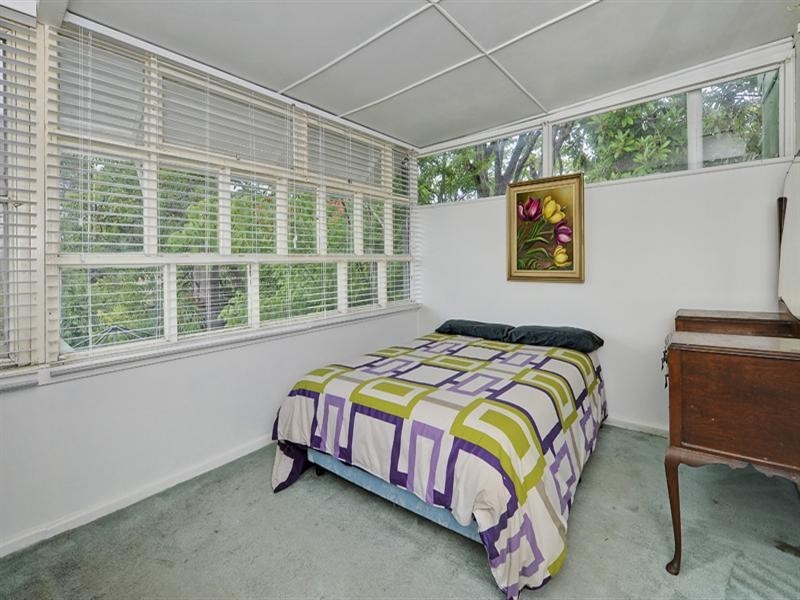 3 Brisbane Avenue, Mount Kuring-gai NSW 2080