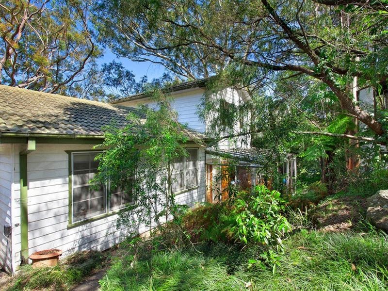 12 Wanawong Drive, Thornleigh NSW 2120