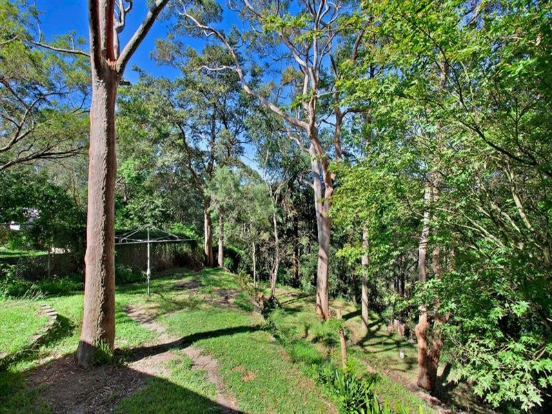 12 Wanawong Drive, Thornleigh NSW 2120