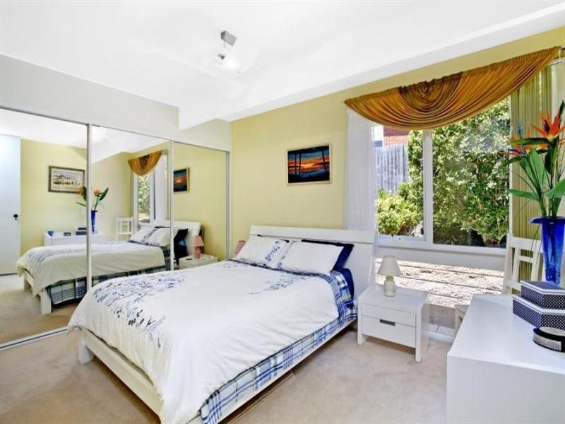 5 Hibbertia Place, Westleigh NSW 2120