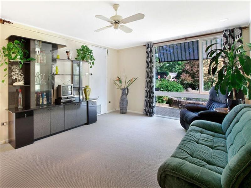 5 Hibbertia Place, Westleigh NSW 2120