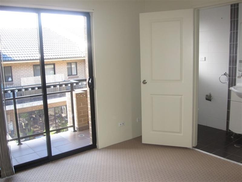 9-19 Heath Street, Asquith NSW 2077