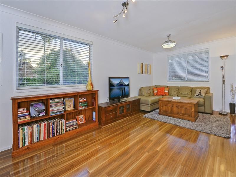 3 Livingstone Place, Mount Colah NSW 2079