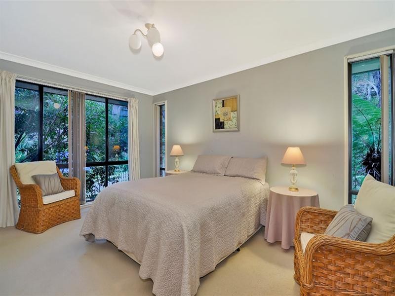 5 Excalibur Close, Mount Colah NSW 2079