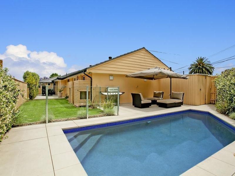 2 Poplar Place, Westleigh NSW 2120