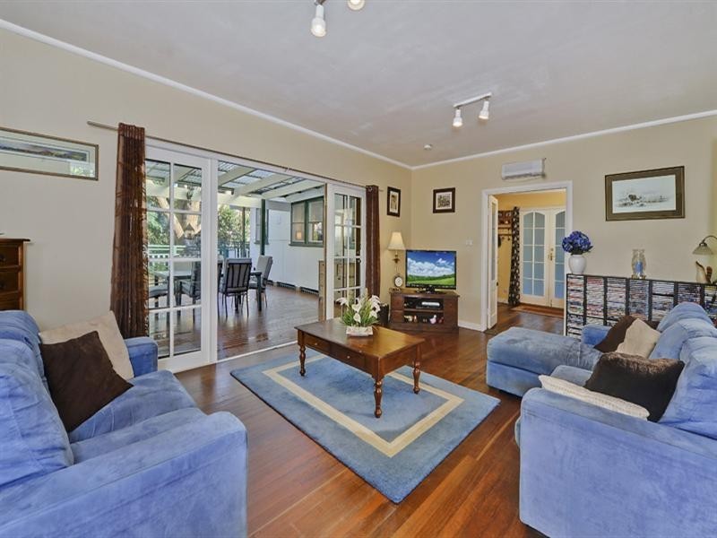 1a Carrington Street, Wahroonga NSW 2076
