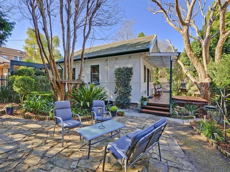 1a Carrington Street, Wahroonga NSW 2076