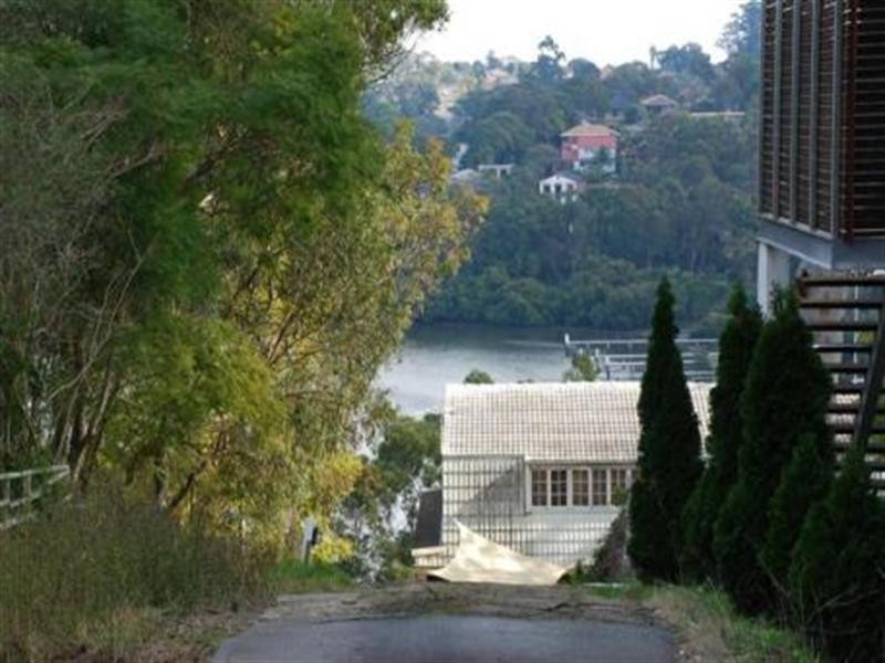 954 Forest Road, Lugarno NSW 2210