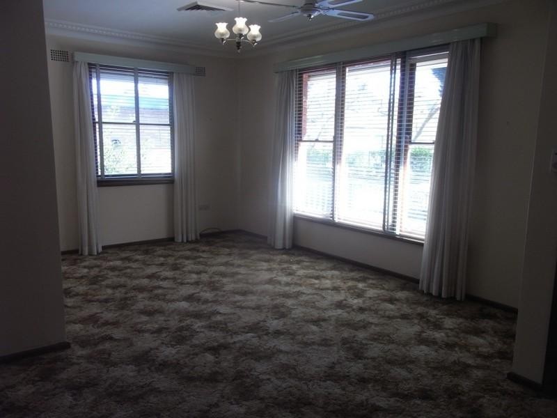 30 The Crescent, Hurstville Grove NSW 2220