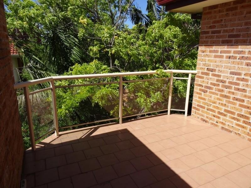 12/72-74 Carrington Avenue, Hurstville NSW 2220