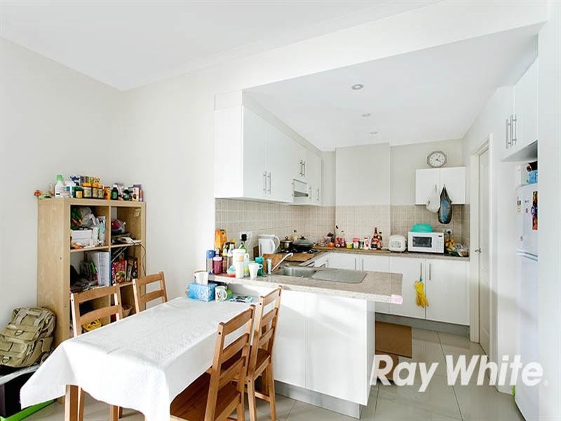 2/11 Treacy Street, Hurstville NSW 2220