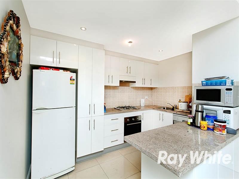 2/11 Treacy Street, Hurstville NSW 2220