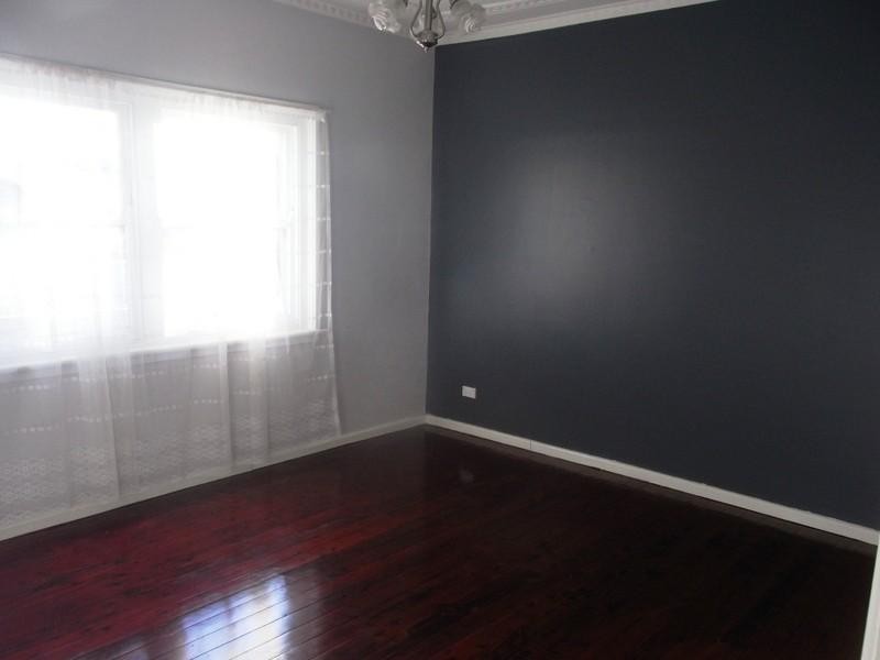 38 Barnards Avenue, Hurstville NSW 2220