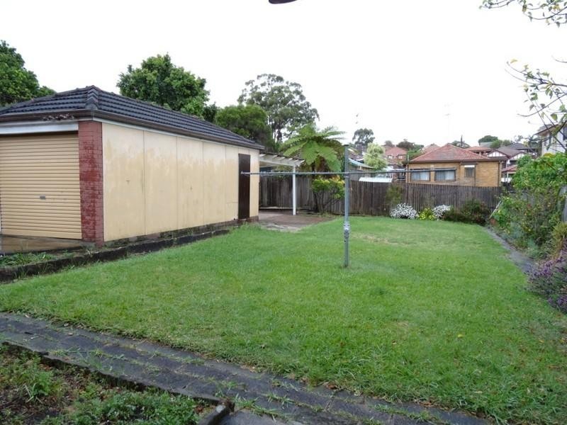 72 Lansdowne Street, Penshurst NSW 2222