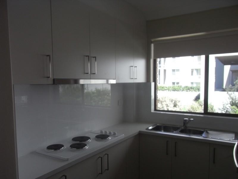 4/3-5 Bond Street, Hurstville NSW 2220