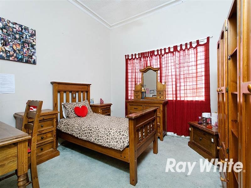 72 Queens Road, Hurstville NSW 2220