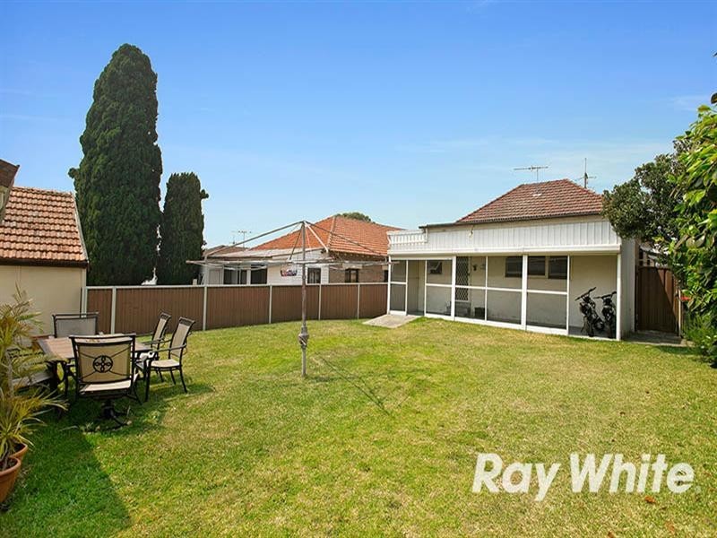 72 Queens Road, Hurstville NSW 2220